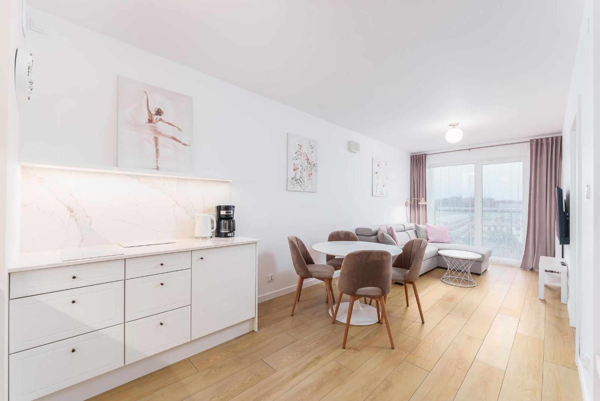 Faro Apartamenty Kasprowicza 20 Basen W Cenie Schwimmbad Im Preis Kolobrzeg Bagian luar foto