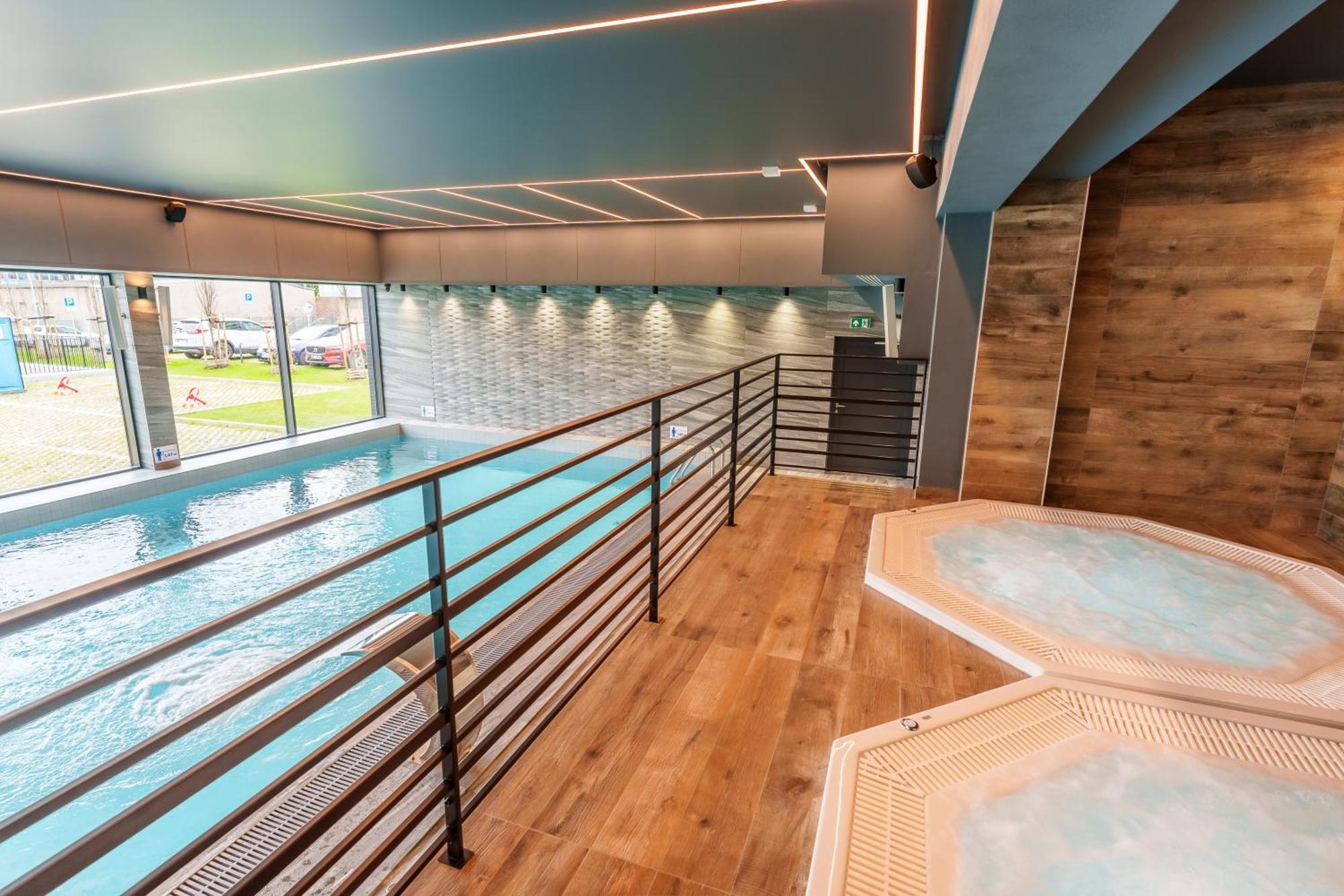 Faro Apartamenty Kasprowicza 20 Basen W Cenie Schwimmbad Im Preis Kolobrzeg Bagian luar foto