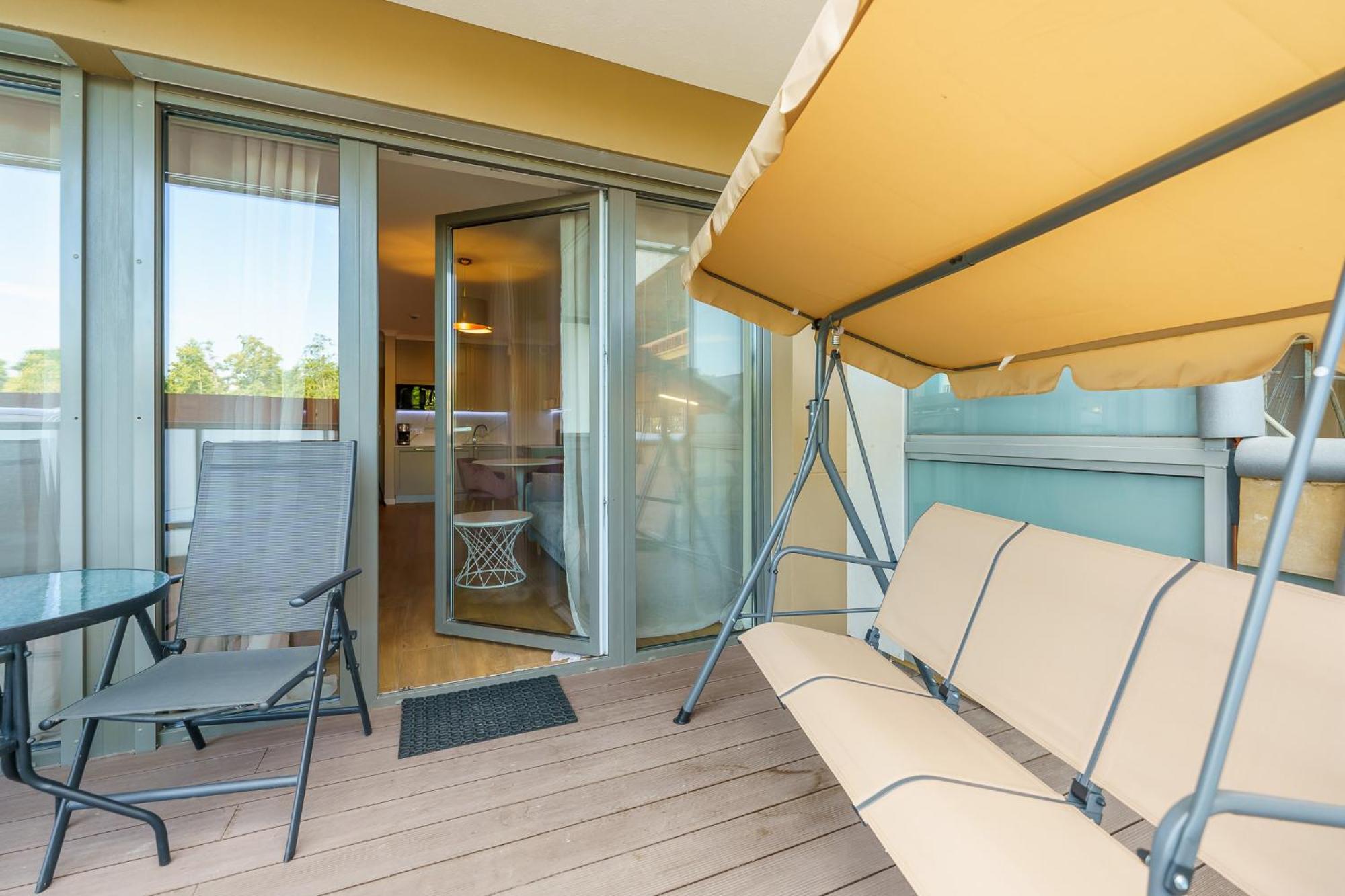 Faro Apartamenty Kasprowicza 20 Basen W Cenie Schwimmbad Im Preis Kolobrzeg Ruang foto